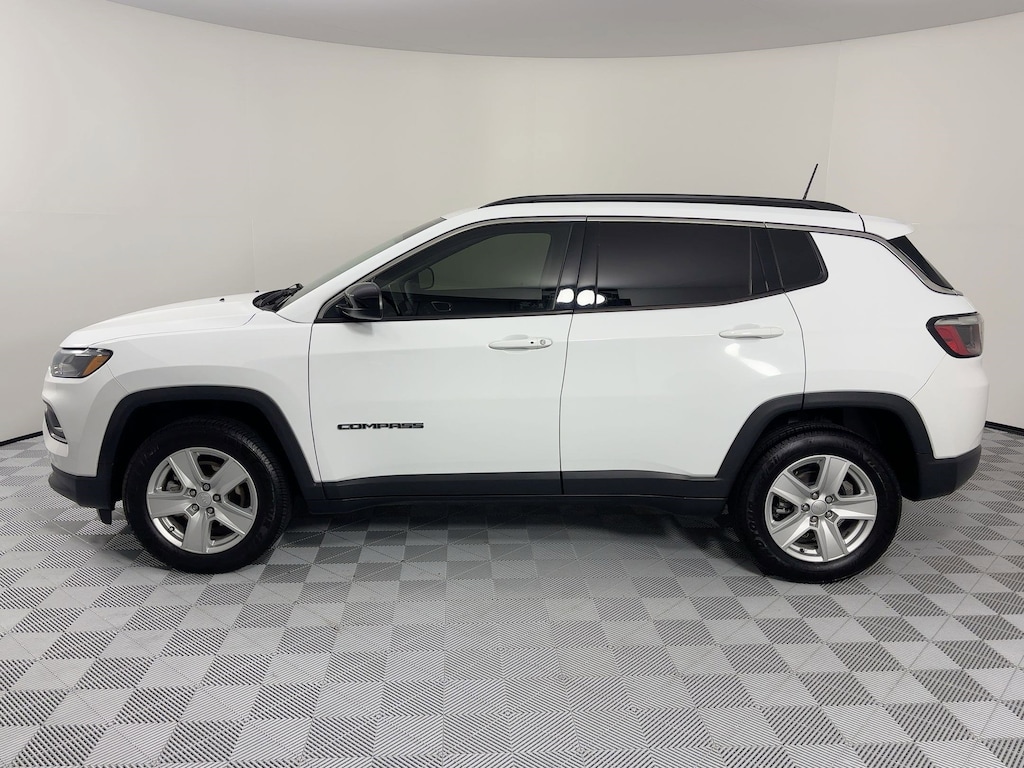 Used 2022 Jeep Compass Latitude SUV