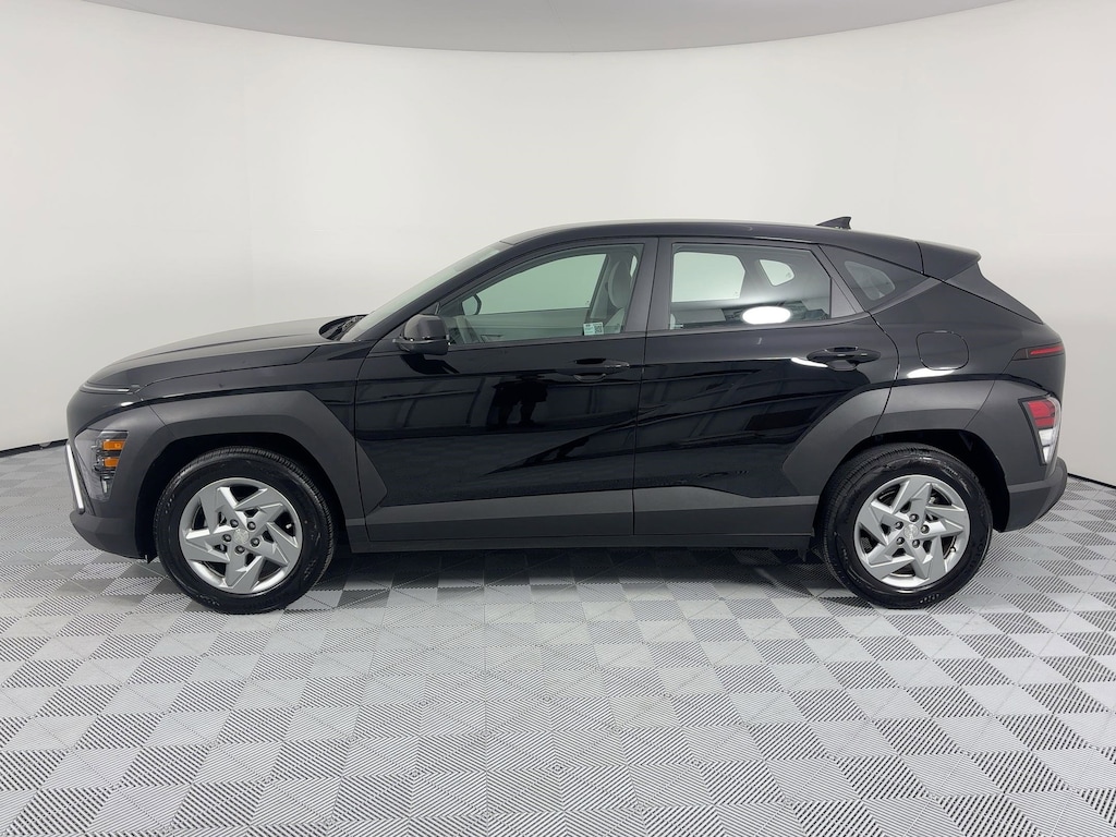 Used 2025 Hyundai Kona SE SUV