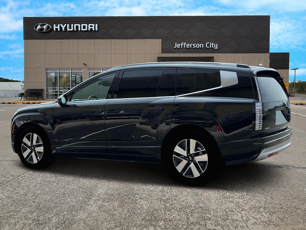 New 2026 Hyundai IONIQ 9 SEL SUV