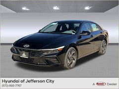 New 2025 Hyundai Elantra Hybrid SEL Sport Sedan in Jeffernson City, MO
