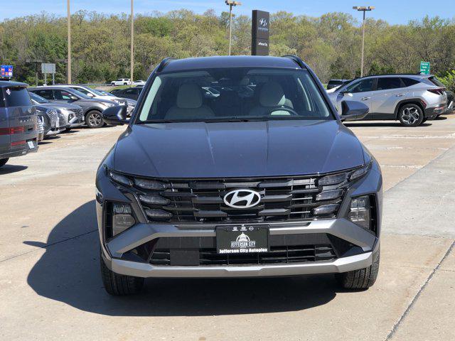 2025 Hyundai Tucson SEL photo 2