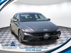 2025 Hyundai Elantra SEL Convenience Sedan