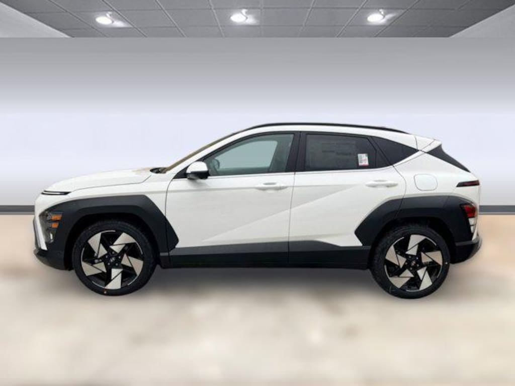 New 2026 Hyundai Kona Limited FWD SUV