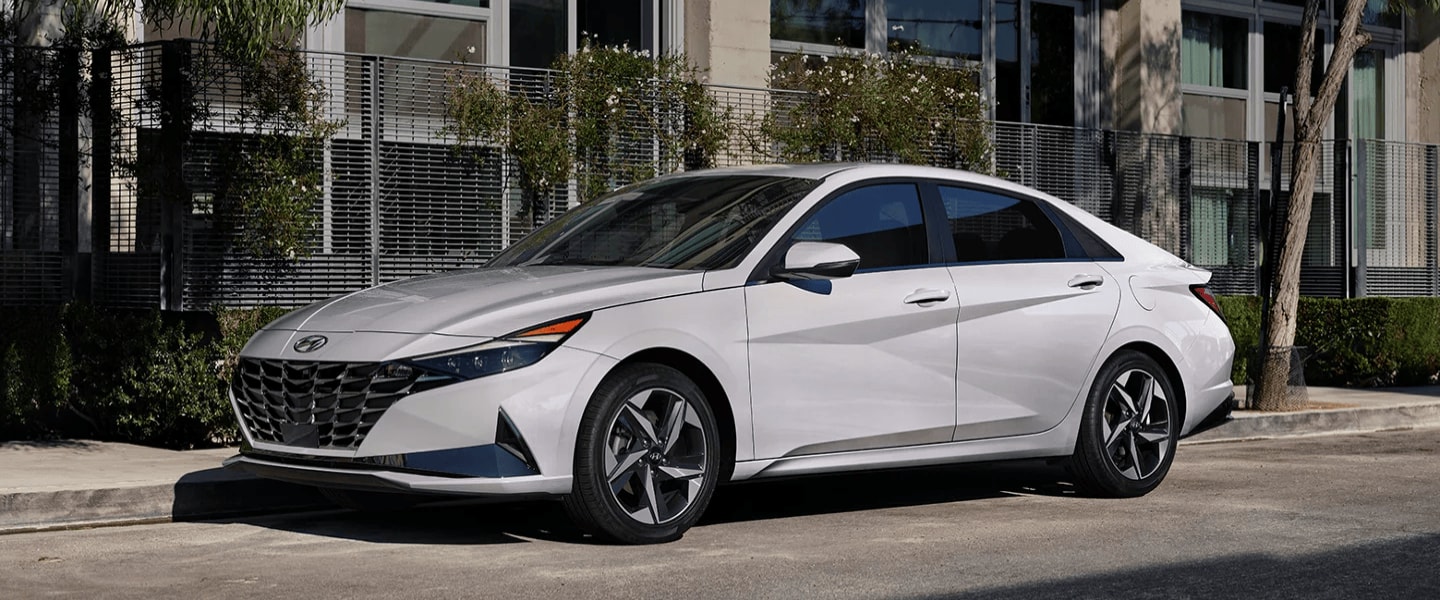 Hyundai Elantra Hybrid in Jefferson City, MO