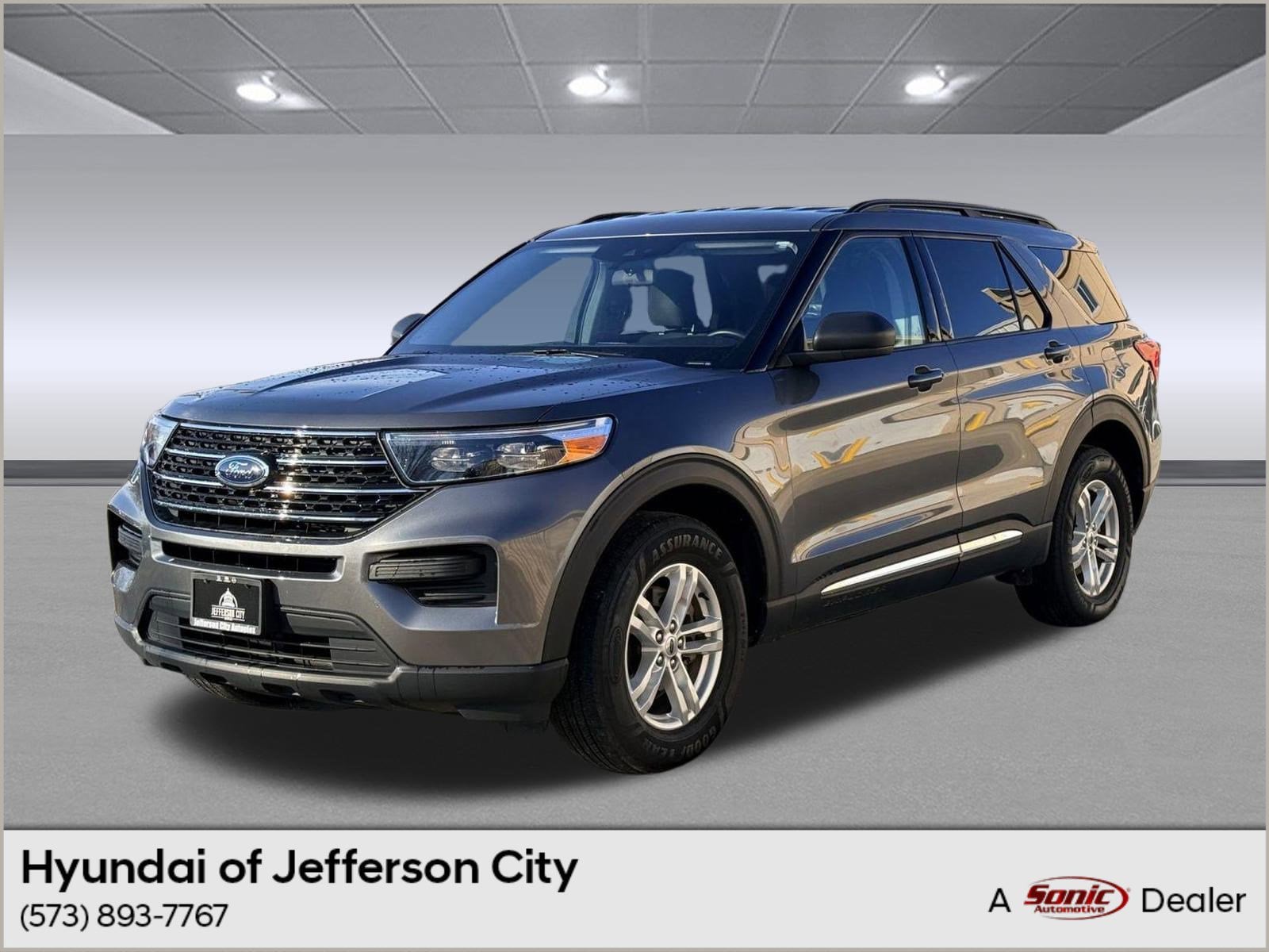 2022 Ford Explorer XLT's photo