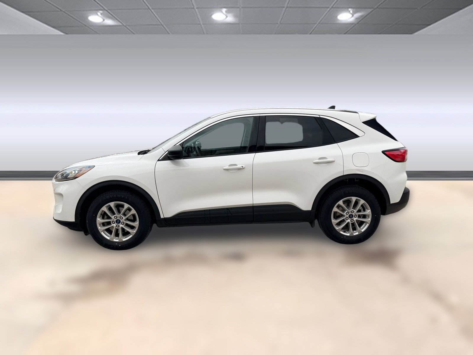 2022 Ford Escape SE photo 2
