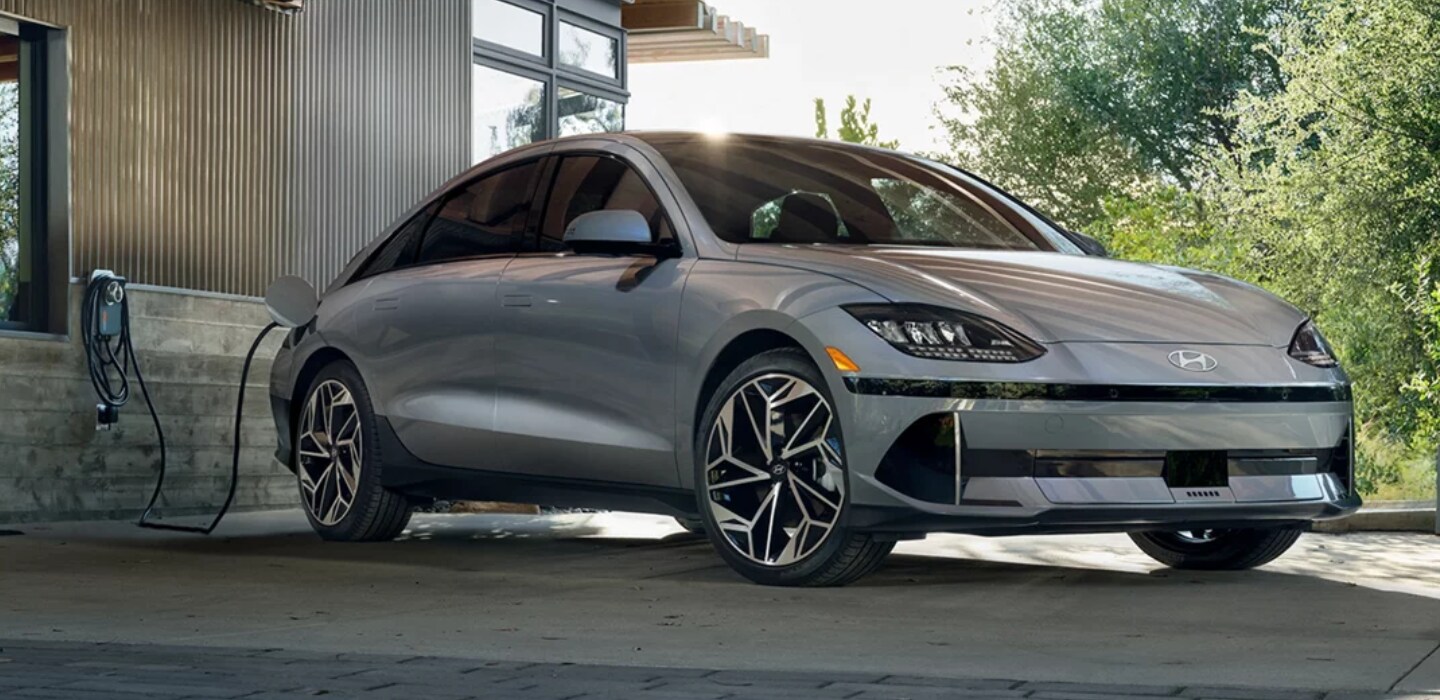 Benefits%20of%20Driving%20an%20EV%20Hyundai%201.png