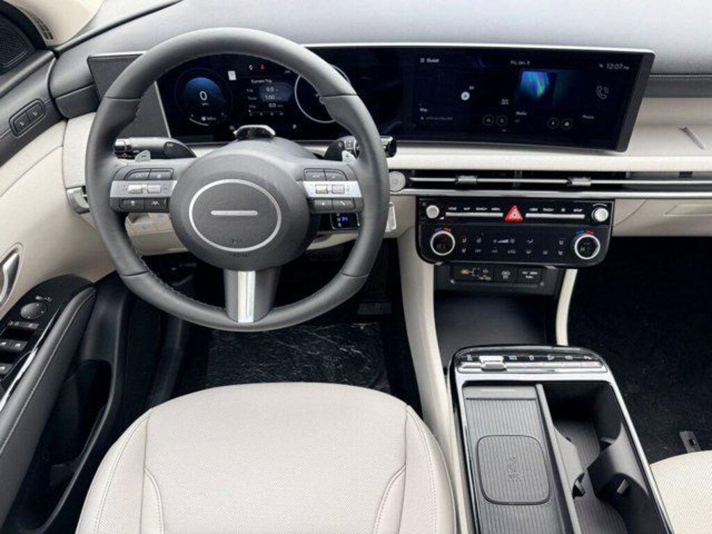 New 2026 Hyundai Tucson Limited AWD SUV