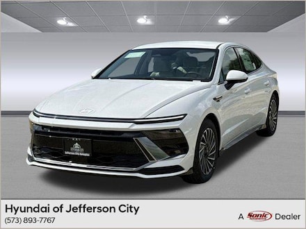 2025 Hyundai Sonata Hybrid SEL Sedan