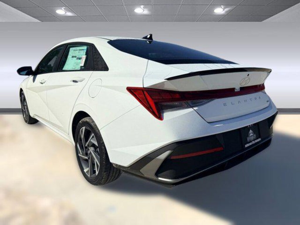 New 2025 Hyundai Elantra Hybrid SEL Sport Sedan