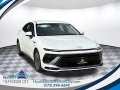 2025 Hyundai Sonata Hybrid SEL Sedan