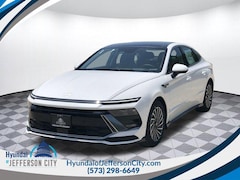2025 Hyundai Sonata Hybrid Limited Sedan
