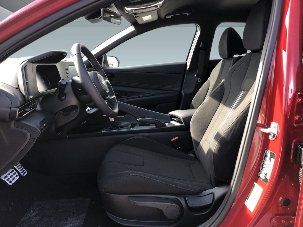 Certified 2025 Hyundai Elantra SEL Sport SEL Sport IVT