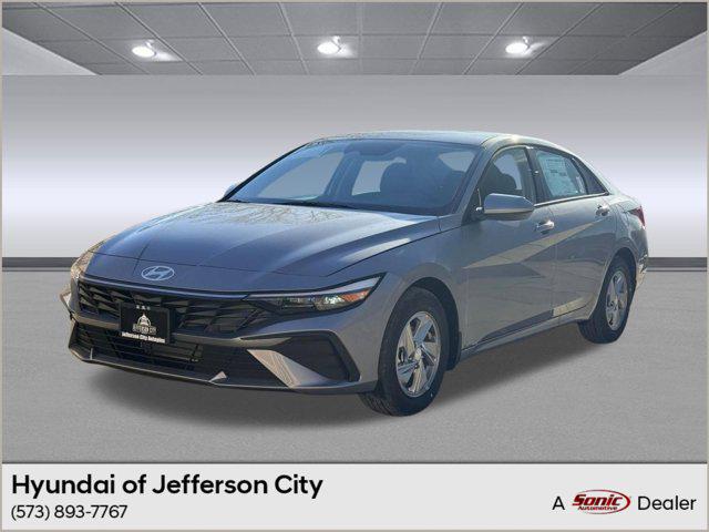 2026 Hyundai Elantra SE's photo