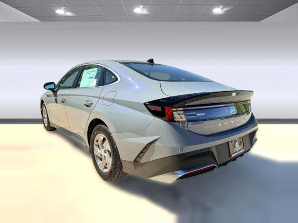 New 2026 Hyundai Sonata SE Sedan