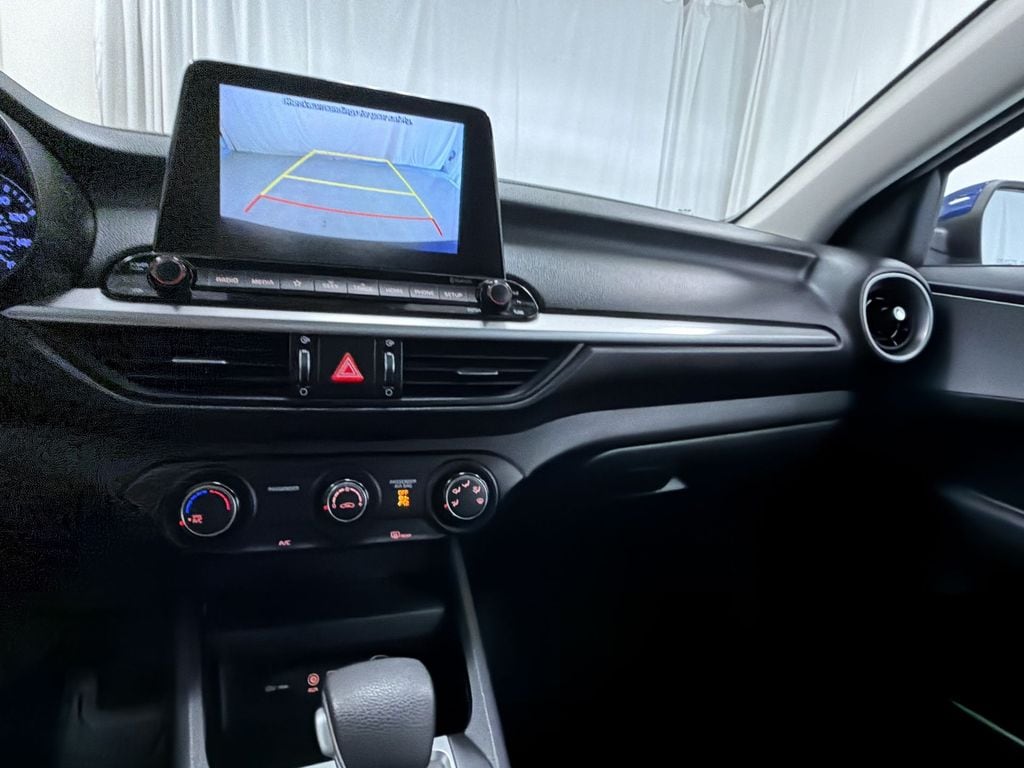 2020 Kia FORTE LXS - Photo 21