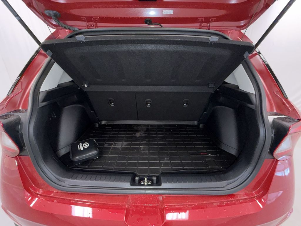 2023 Hyundai Venue SEL - Photo 15