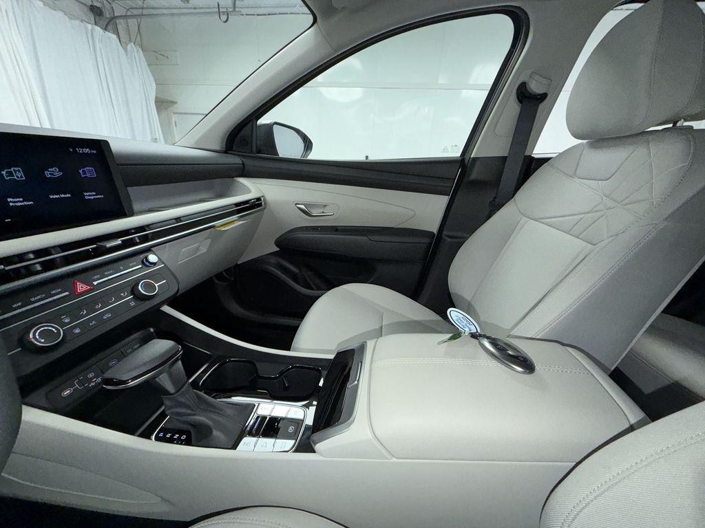 New 2026 Hyundai Tucson SE AWD SUV