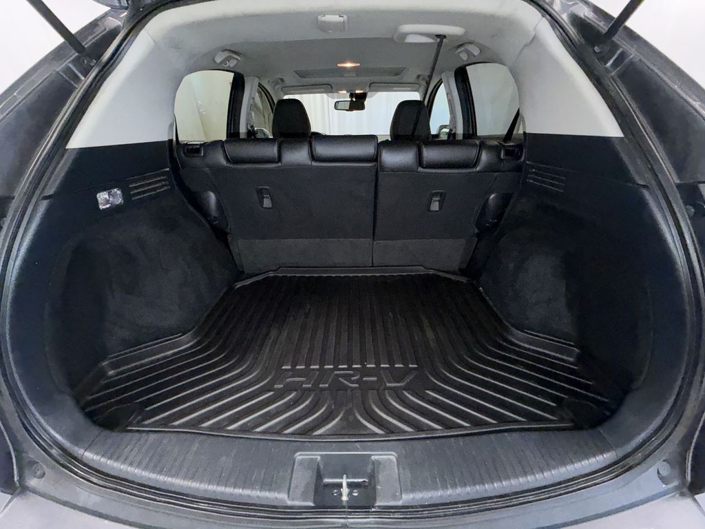 2022 Honda HR-V EX-L - Photo 8