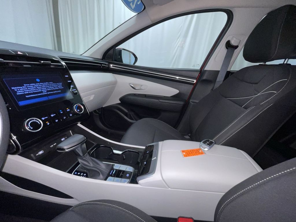 2022 Hyundai Tucson SEL photo 4