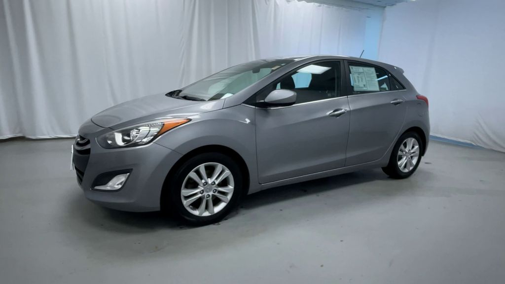 2014 Hyundai Elantra GT Base photo 4