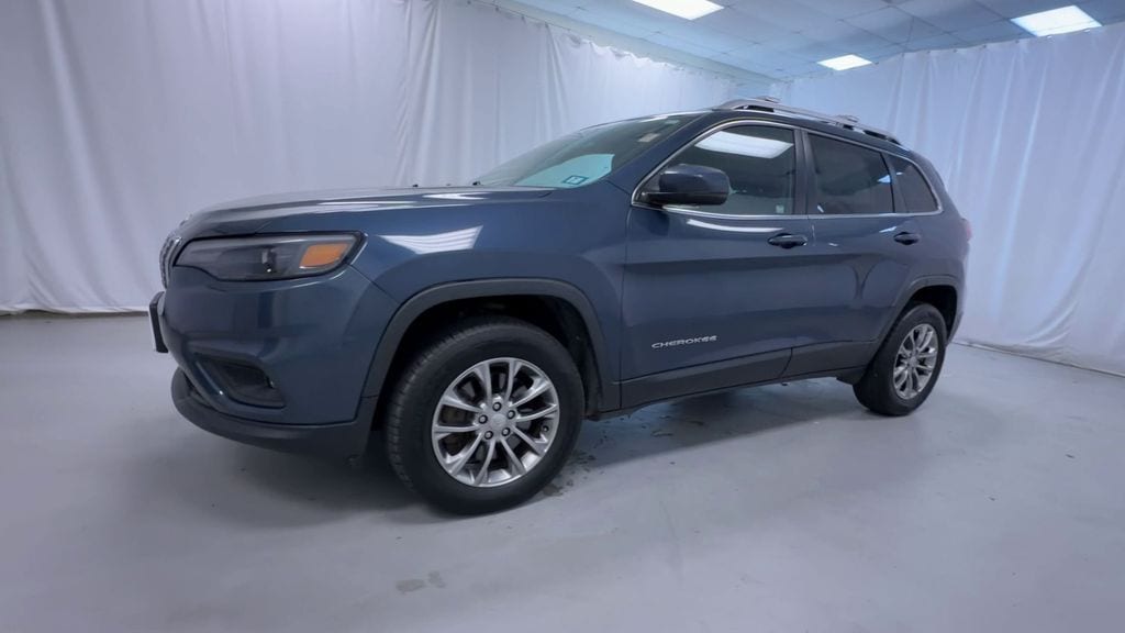 2019 Jeep Cherokee Latitude Plus - Photo 19