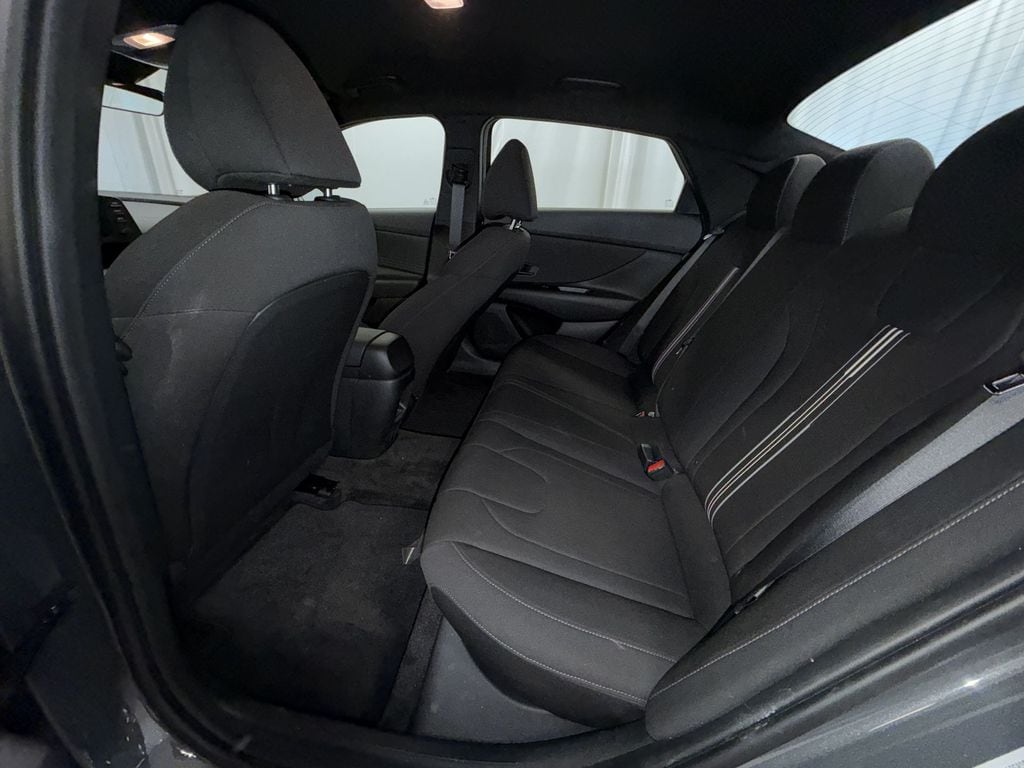 Certified 2025 Hyundai Elantra SEL Sport Sedan