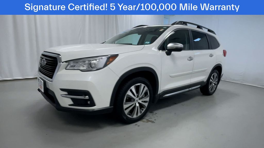 2022 Subaru Ascent Touring photo 3