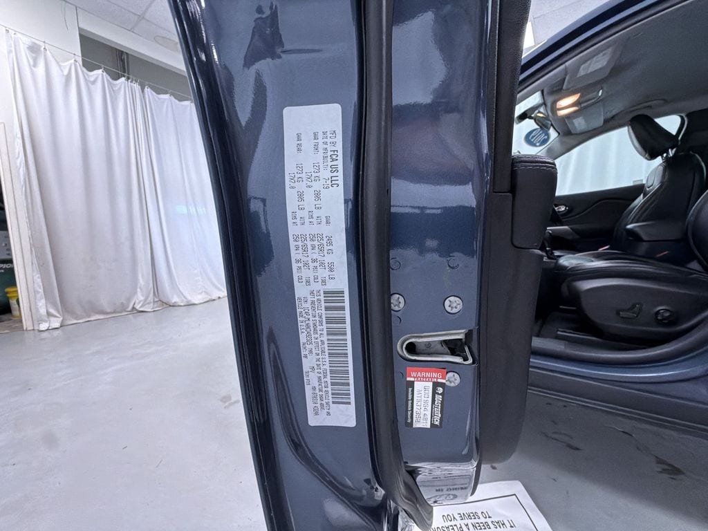 2019 Jeep Cherokee Latitude Plus - Photo 25