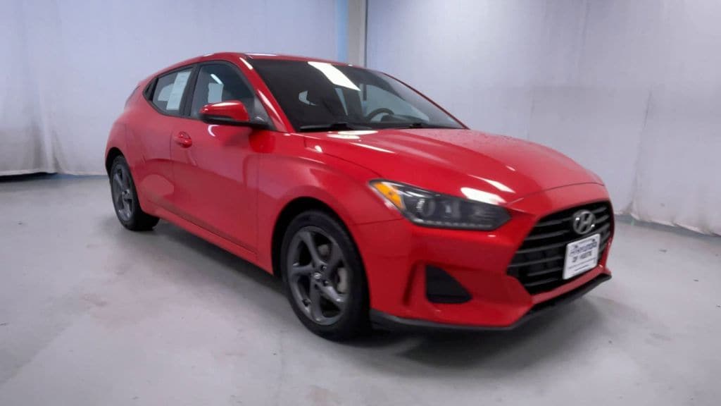Used 2019 Hyundai Veloster Premium with VIN KMHTG6AF4KU017129 for sale in Keene, NH