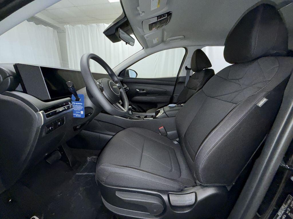 New 2026 Hyundai Tucson SE AWD SUV