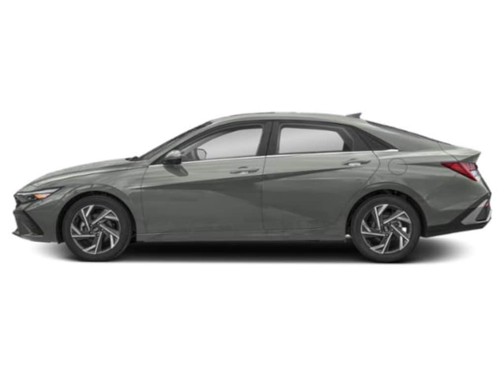 New 2026 Hyundai Elantra Limited Sedan