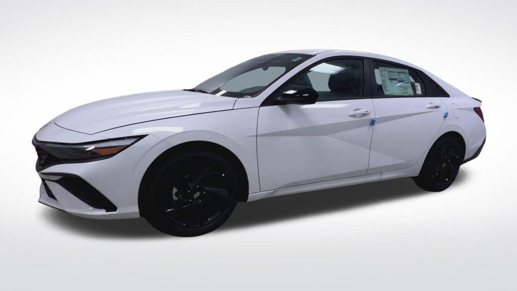 New 2026 Hyundai Elantra SEL Sport Sedan
