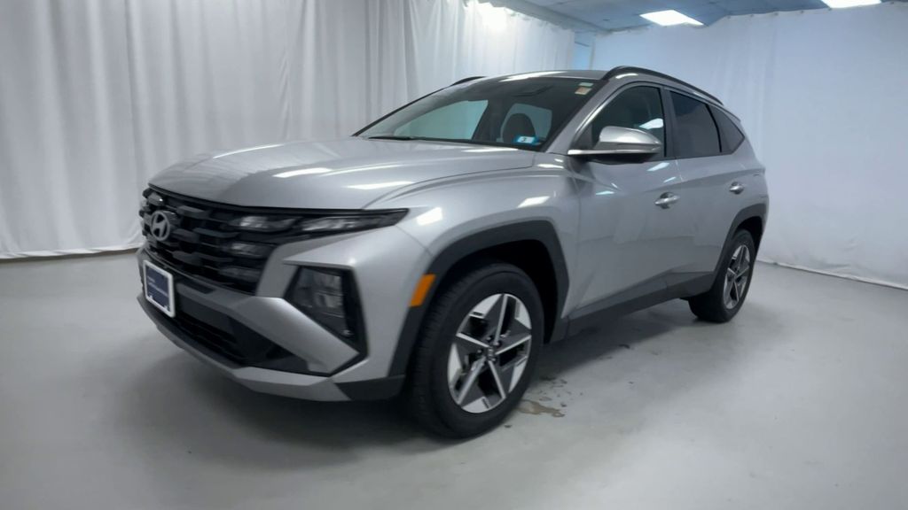 2025 Hyundai Tucson SEL Convenience photo 4