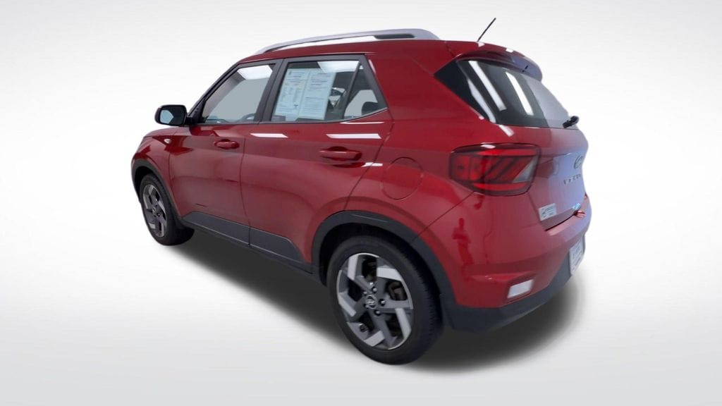 2023 Hyundai Venue SEL - Photo 6