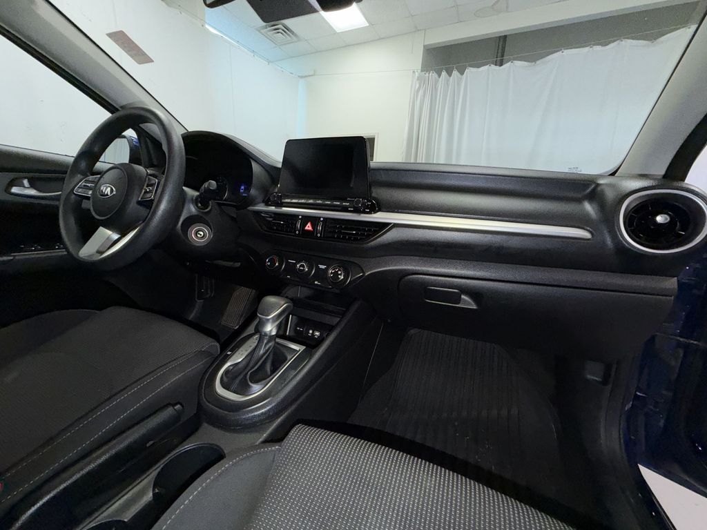 2020 Kia FORTE LXS - Photo 18