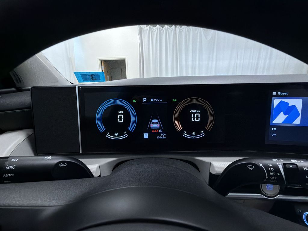 2025 Hyundai Tucson SE - Photo 9
