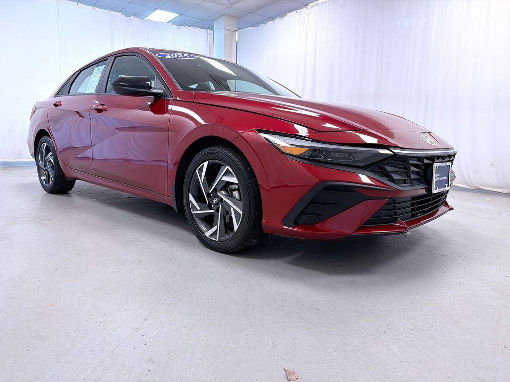 2025 Hyundai Elantra SEL