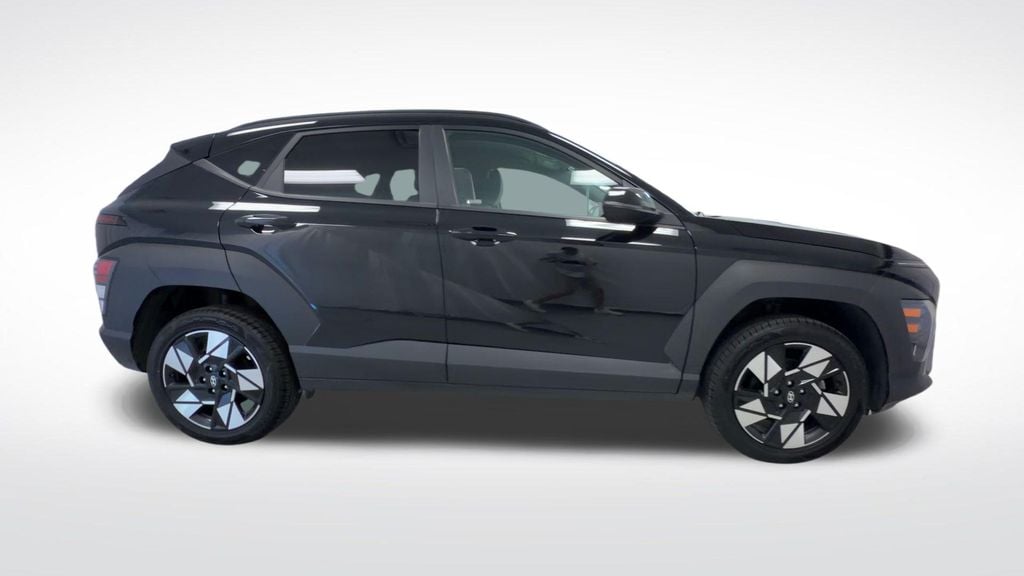 2024 Hyundai Kona SEL - Photo 23