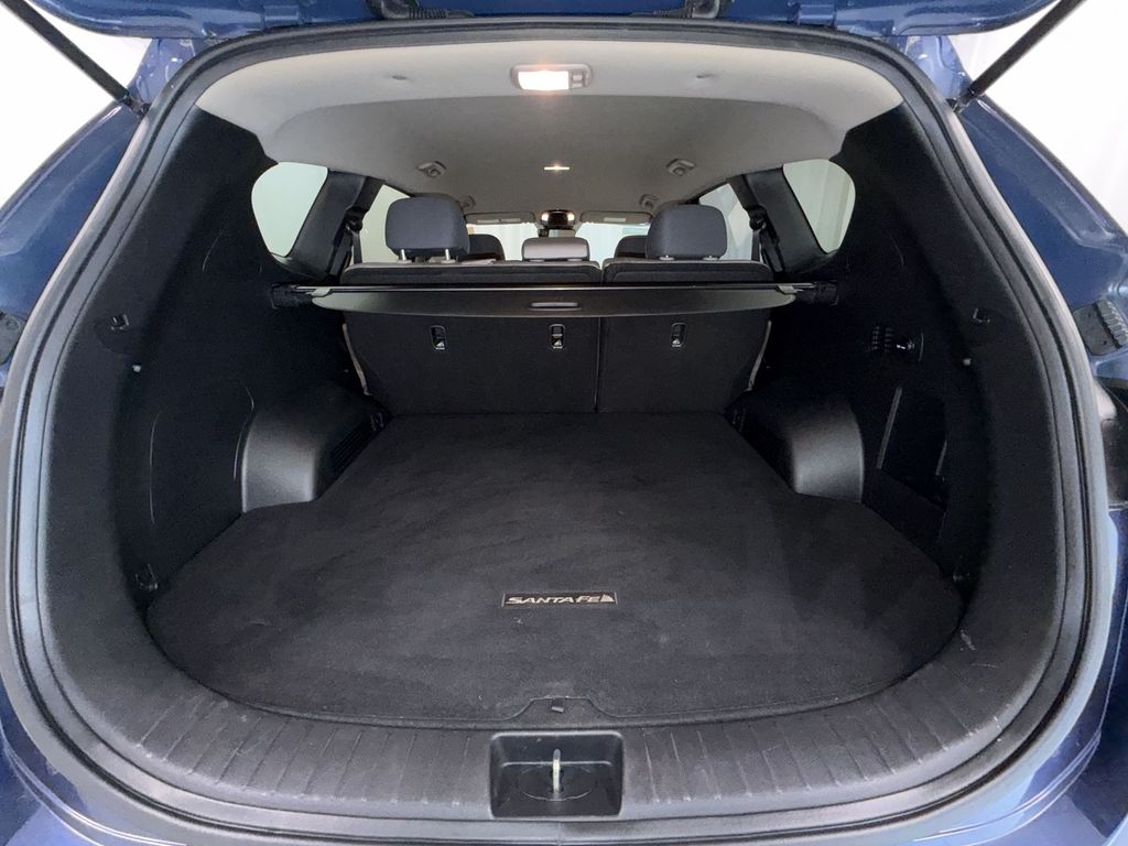 2022 Hyundai Santa Fe SEL - Photo 10