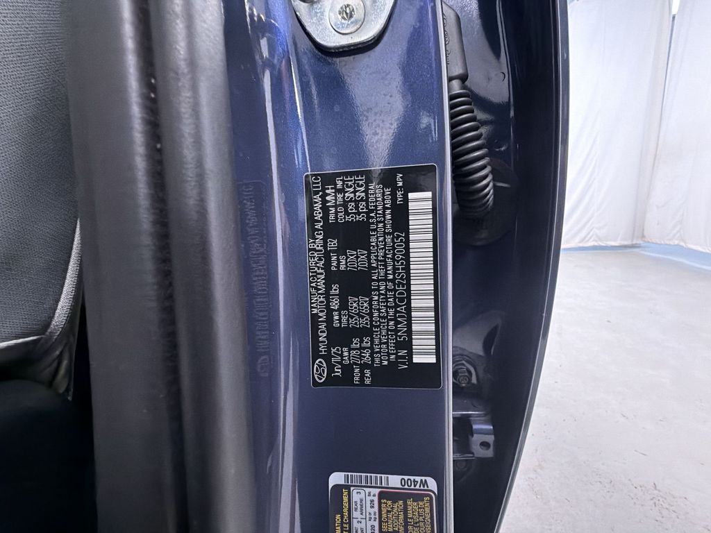 2025 Hyundai Tucson SE - Photo 22