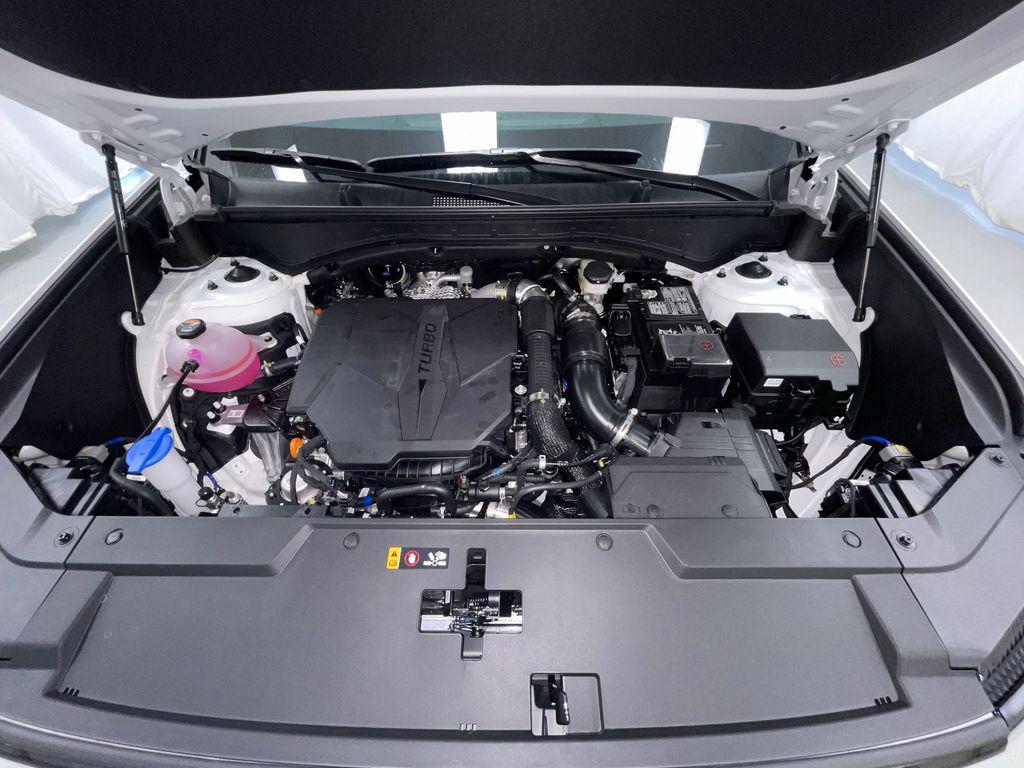 2026 Hyundai Santa Fe SE - Photo 10