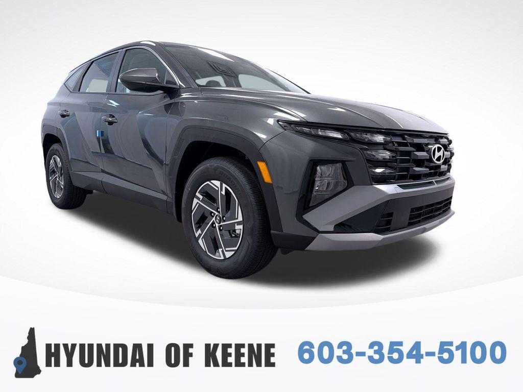 2026 Hyundai Tucson Blue SE's photo