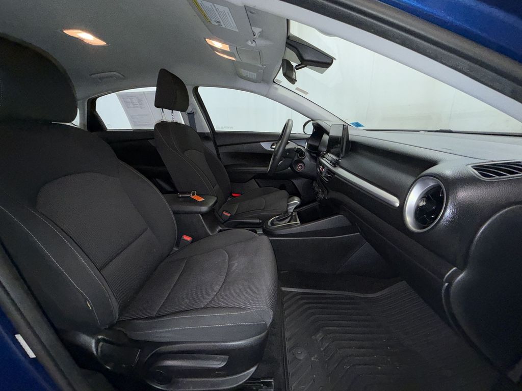 2020 Kia FORTE LXS - Photo 17