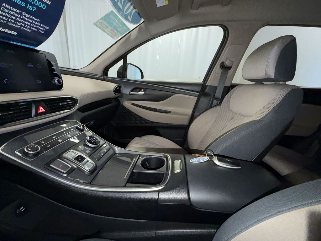 2022 Hyundai Santa Fe SEL - Photo 7