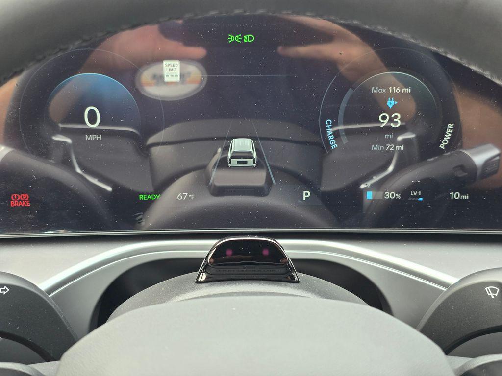 2026 Hyundai IONIQ 9 SE - Photo 18