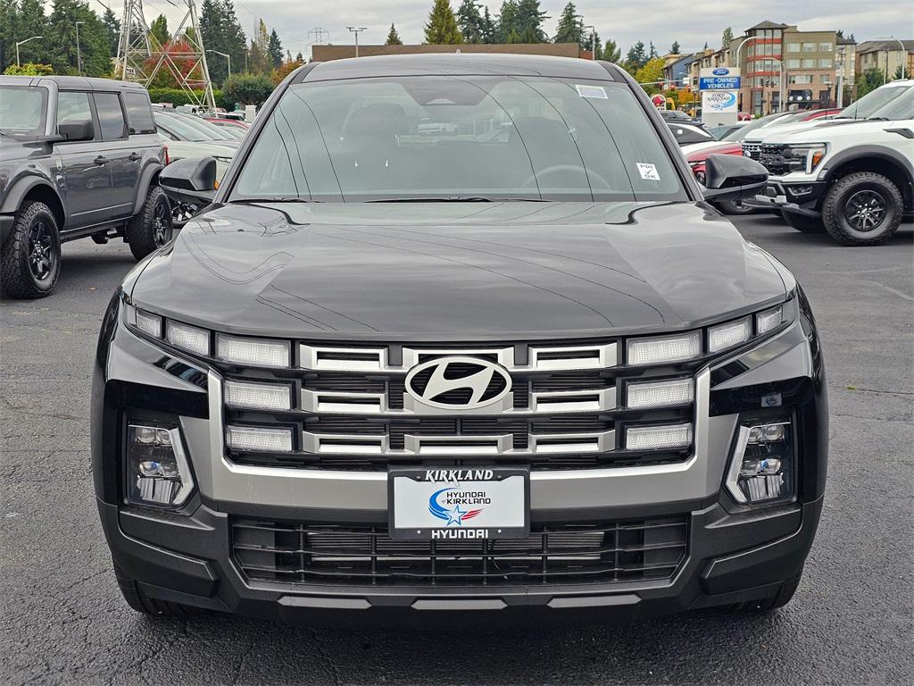 2026 Hyundai Santa Cruz SE photo 2