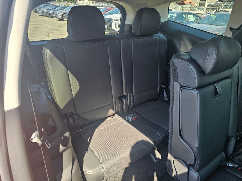 2026 Hyundai IONIQ 9 SEL - Photo 13