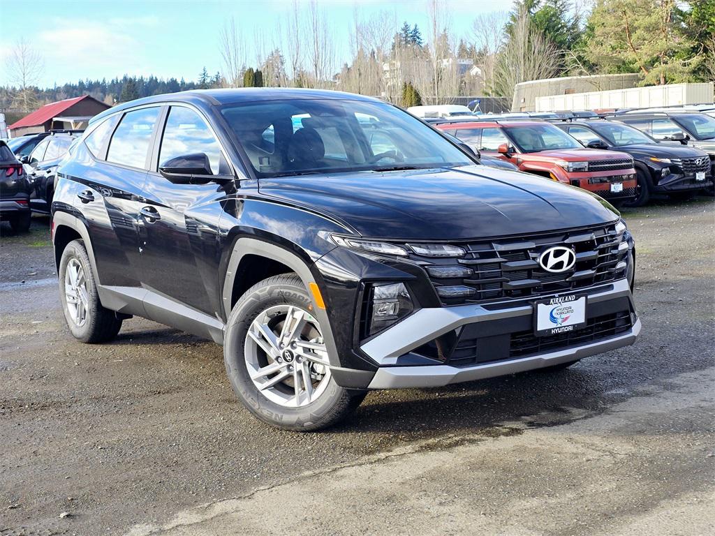 2025 Hyundai Tucson SE's photo