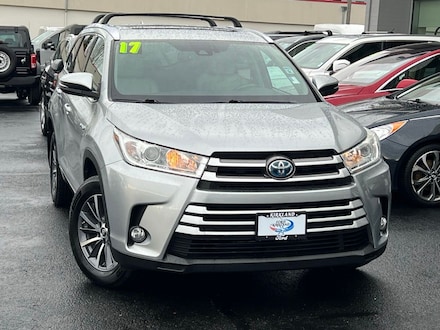 2017 Toyota Highlander Hybrid XLE SUV